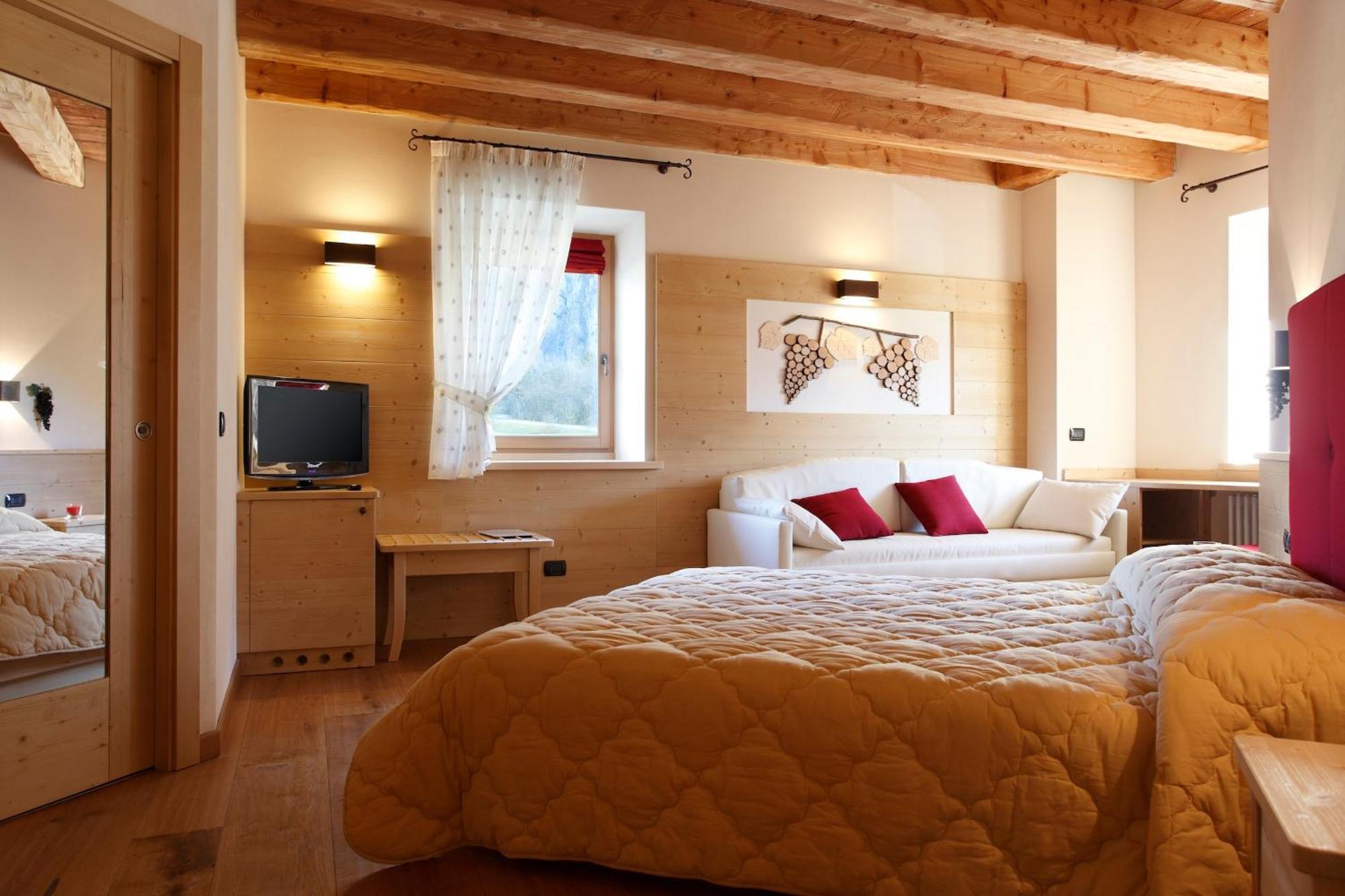 Agritur La Polentera Guest House Storo Стая снимка